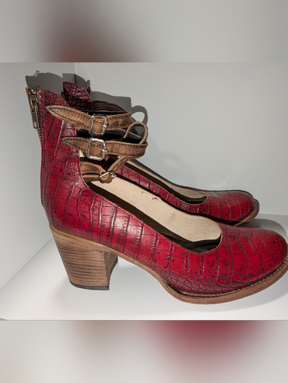 NWOT Freebird Randi Women's Size 12 Red Croc-Embossed Ankle-Strap Heels - Picture 2 of 7